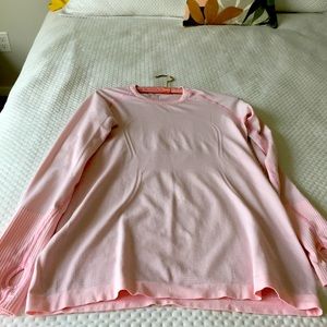 Lululemon tech long sleeve T-shirt